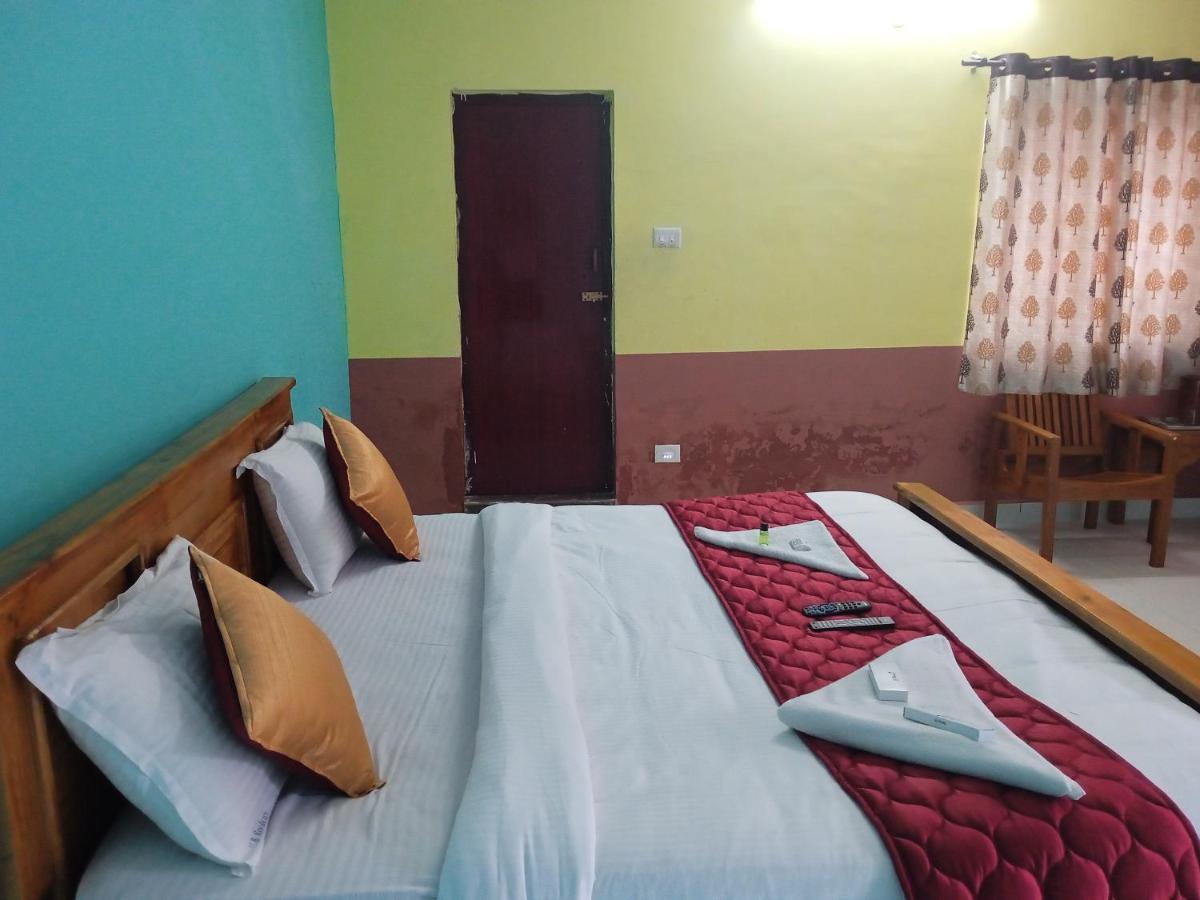 J J Homes Ooty Bagian luar foto